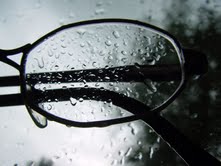 Jak dbać o okulary jesienią?